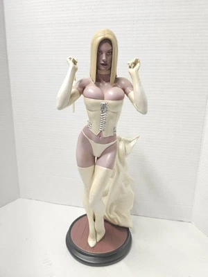 Sideshow Emma Frost White Queen Comiquette Statue  #1023/2000 Marvel  Damaged  - Image 1 of 4
