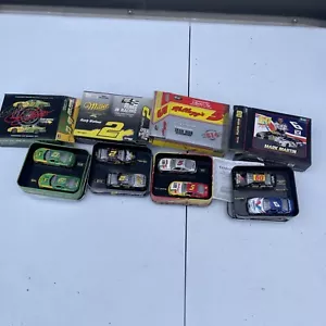 Lotto latta vintage Revell NASCAR da collezione con auto pressofuse - Foto 1 di 6