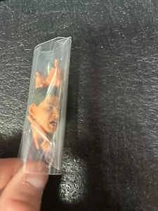 Neca Regreso al Futuro Deportes Almanaque Biff Tannen EXTRAS NUEVO Nunca Usado - Imagen 1 de 1