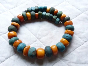 African Moroccan Berber Necklace with antique amber and blue Hebron glass beads - Picture 1 of 7