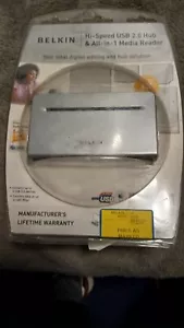 Belkin Hi Speed Media Reader 2.0 Hub - Picture 1 of 2