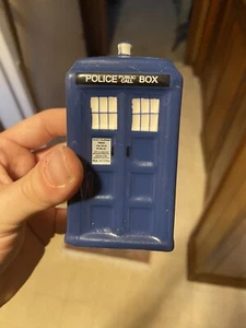 Vintage Tardis Salt/Pepper Shaker BBC - Picture 1 of 2