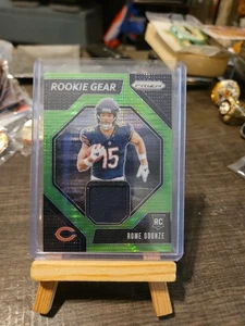 2024 Panini Prizm - Rookie Gear Rome Odunze #RG-ROE Neon Green Pulsar Prizm - Foto 1 di 2