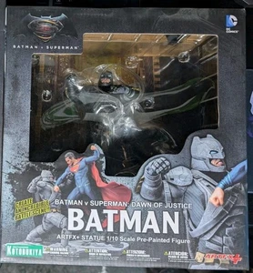 Kotobukiya Dawn of Justice ArtFX+ 1/10 Statue Set of 1 *NIB* Batman Statue - Picture 1 of 4