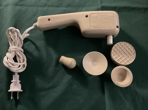 Windmere Prelude 3 3301 massager four attachments silent dual intensity EUC - Picture 1 of 7