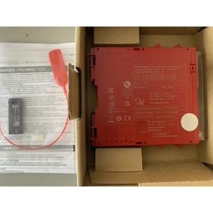 Per XPSUAK12AP Relè di sicurezza 24V - Foto 1 di 2