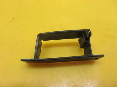 OEM YAMAHA WAVERUNNER LS2000 SV1200 GP800 XA700 ELECTRICAL BOX WIRE HOLDER CLAMP - Image 1 of 4