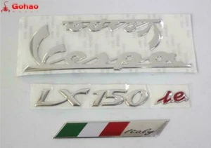 SET VESPA LX150 LX50ie PIAGGIO SELF ADHESIVE SILVER SIDE PANEL LEGSHIELD BADGE - Picture 1 of 5