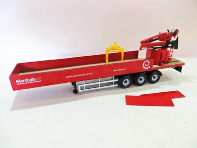 CORGI '3 AXLE CURTAINSIDE DROPSIDE TRAILER WITH CRANE - MARSHALLS' 1:50. CC12219 - Image 1 of 4