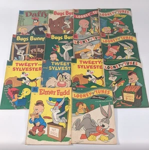Looney Tunes Dell vierfarbiger Comic Posten von 14 Vintage Comics (Daffy, Bugs Bunny +) - Bild 1 von 24
