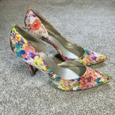 Zapatos de salón A.N.A A New Approach florales puntiagudos talla 11 Foto 1 de 4