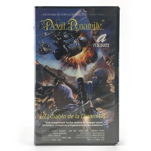 DEVIL DYNAMITE Artes marciales Traje Plateado Ninjas Vampiros TERROR SEALED VHS - Foto 1 di 2