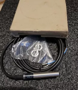 IF5860 IFA3002-ANKG Efector Inductive Sensor **Brand New** - Picture 1 of 4