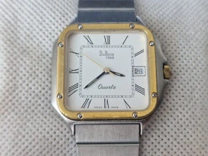 Reloj Dubois Cuarzo Fecha-Números Romanos-Esfera Blanca-Rectangular-Bisel Chapado en Oro - Imagen 1 de 8