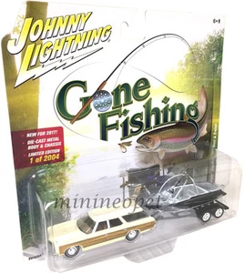 JOHNNY LIGHTNING GONE FISHING JLBT002 1973 CHEVROLET CAPRICE w BOAT 1/64 CREAM - Picture 1 of 1
