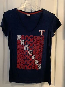 MLB Texas Rangers Damen V-Ausschnitt Tshirt XL Original Merchandise von Campus Lifestyle - Bild 1 von 4