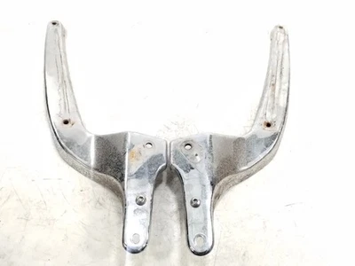 Par de puntales de guardabarros trasero izquierdo y derecho Suzuki VL1500 Intruder C90 1999 Foto 1 de 4