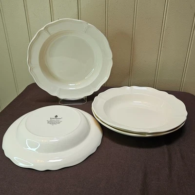 Wedgwood Queen's Ware Plain 8 ¼” Rimmed Soup Bowls Set of 4 Off White England - Image 1 of 4