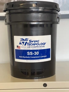 ACEITE COMPRESOR DE AIRE PISTÓN SS- 30 ACEITE COMPRESOR SEMISINTÉTICO 4000 HORAS - 5 GAL - Imagen 1 de 2
