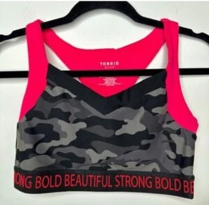 Sujetador deportivo Torrid Active rosa y negro estampado camuflaje talla 3 - Imagen 1 de 3