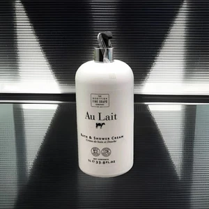 Crema de baño y ducha The Scottish Fine Soaps Company Au Lait 33,8 oz nueva - Imagen 1 de 1