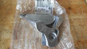 BMW E60 E61 E63 E64 ENGINE SUPPORT BRACKET LEFT HAND NEW GENUINE 22116769153 - Picture 1 of 1