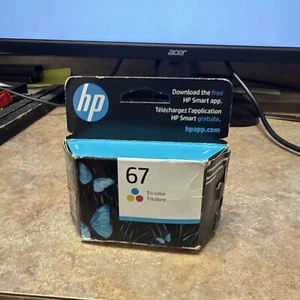 HP 67 Tri-color Original Ink Cartridge, ~100 pages, 3YM55AN#140 - Exp. Sep 2025 - Picture 1 of 1
