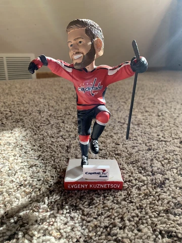 Evgeny Kuznetsov 'Kuzy Bird Celly' Washington Capitals NHL Bobblehead Cover