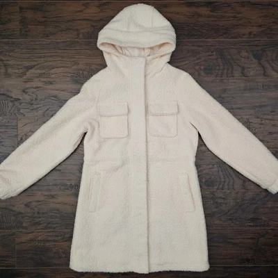 BCBG MaxAzria Womens Small cream 100% Textured Polyester Hooded Coat NWOT - Image 1 of 4