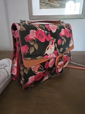 Bandolera Cavalcanti Italiana Cuero Rojo Rosa Rojo Petirrojo Floral. Nuevo sin etiquetas Foto 1 de 4