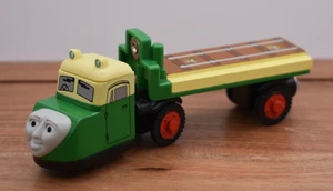 Madge & Trailer - Thomas the Tank Engine & Friends Wooden Railway Trains 2003 - Bild 1 von 9