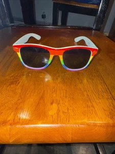 Gafas de sol Pride Huntington Long Island Northwell Health Hospital promoción - Imagen 1 de 3