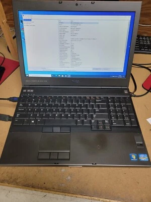 PC portátil Dell Precision M4700 Intel i7-3740QM, 8 GB Ram 240 GB SSD con adaptador de CA Foto 1 de 4