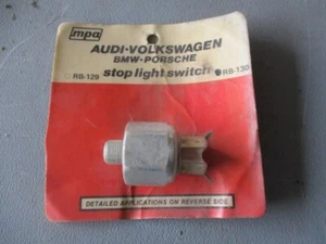 Nuevo de Lote Antiguo Interruptor de Semáforo Volkswagen Beetle Bus Fastback Rabbit Jetta (1) RB-130 - Imagen 1 de 2