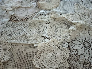 Vintage Lot 19 Handmade Crochet Filet Lace Doilies Ecru Size Varies Crafts Decor - Picture 1 of 6