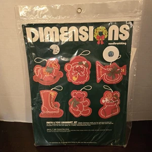 Dimensions 8607 Santa And Toys Ornament Set Candlewicking Kit Vintage 1984 Neu  - Bild 1 von 8