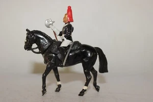 Metal/Lead Britains Ltd Mounted British Cavalry Guard - Picture 1 of 5