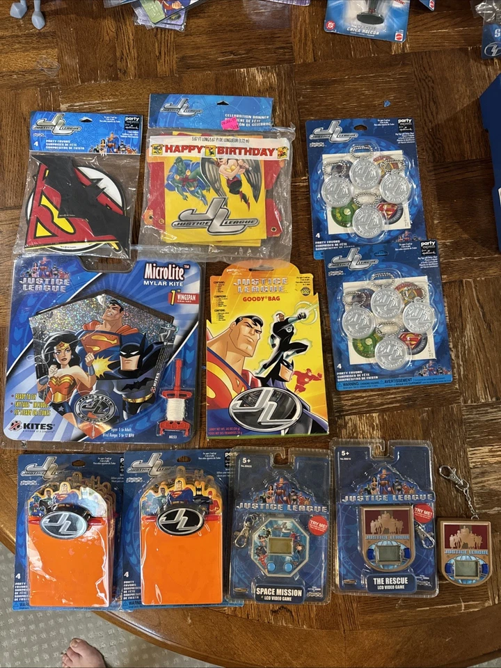 Justice League Party And Game Lot Kite Birthday Banner Goodie Bag Hallmark New￼ - Image 1 of 4