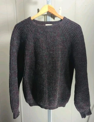 Vintage Ohrbach’s Knit Sweater M/L Ribbed Gray/Red Hues Throughout Made Israel - Image 1 of 3