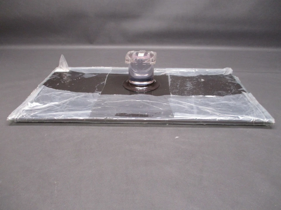 Base de pie Samsung UN46D6000SFXZA con tornillos BN96-16772B Foto 1 de 4