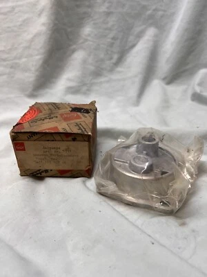 Bomba de aceite de repuesto Febi alemana OEM Stock para modelos seleccionados de Volkswagen 72-81 Foto 1 de 4