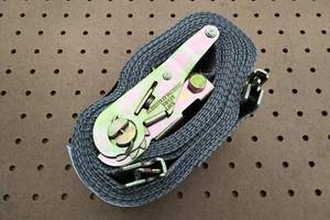 (4 PACK) DOLECO 2" X 16' SERIES E BUCKLE RATCHET STRAP WLL 1333 LB GREY - Imagen 1 de 3