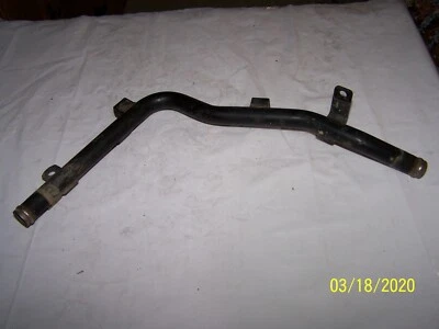 Tubo de agua refrigerante Land Rover Discovery II 4,0 L V8 P38 4,0/4,6 bosch Foto 1 de 2