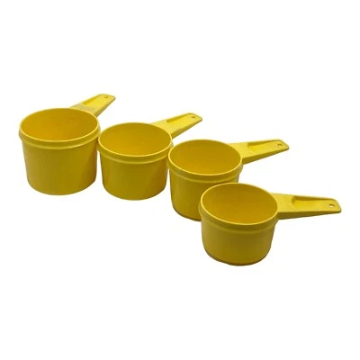 🐞 TUPPERWARE MEASURING CUP YELLOW 2/3 #763, 1/2 #764, 1 #761 3/4 #762 1/4 #766 - Image 1 of 4