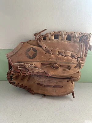 Vintage Rod Carew Spalding Baseball Glove RHT Advisory Staff 42-227 Pro  (AB2-2) - Image 1 of 4
