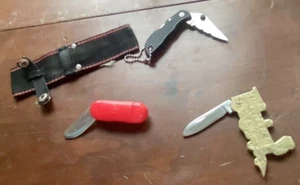 Set of 3 Small Silver Pocket Knifes. 1 Cloth Sheath. 2" Long Blade. Unstamped. - Picture 1 of 3