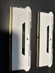Corsair Vengeance RGB Pro SL Desktop Memory RAM 32GB (2x16GB) DDR4 3600MHz - Picture 1 of 2