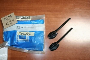 GM Front Door Window Glass Guide Qty.2 82-88 Firenza Cimarron 82-94 Cavalier E - Picture 1 of 4