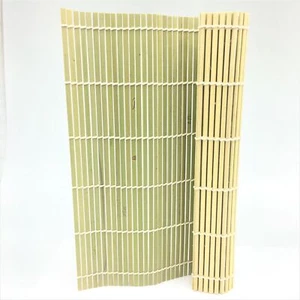 Bamboo Sushi Rolling Mat- 25 cm X 27cm - Picture 1 of 2