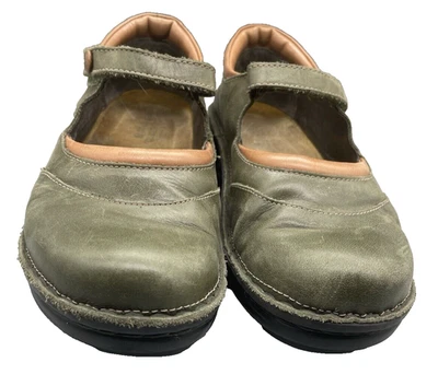 Zapato Naot Mujer Verde/Marrón Oliva Mary Jane Cuero Correa Ajustable Comodidad 8 Foto 1 de 4